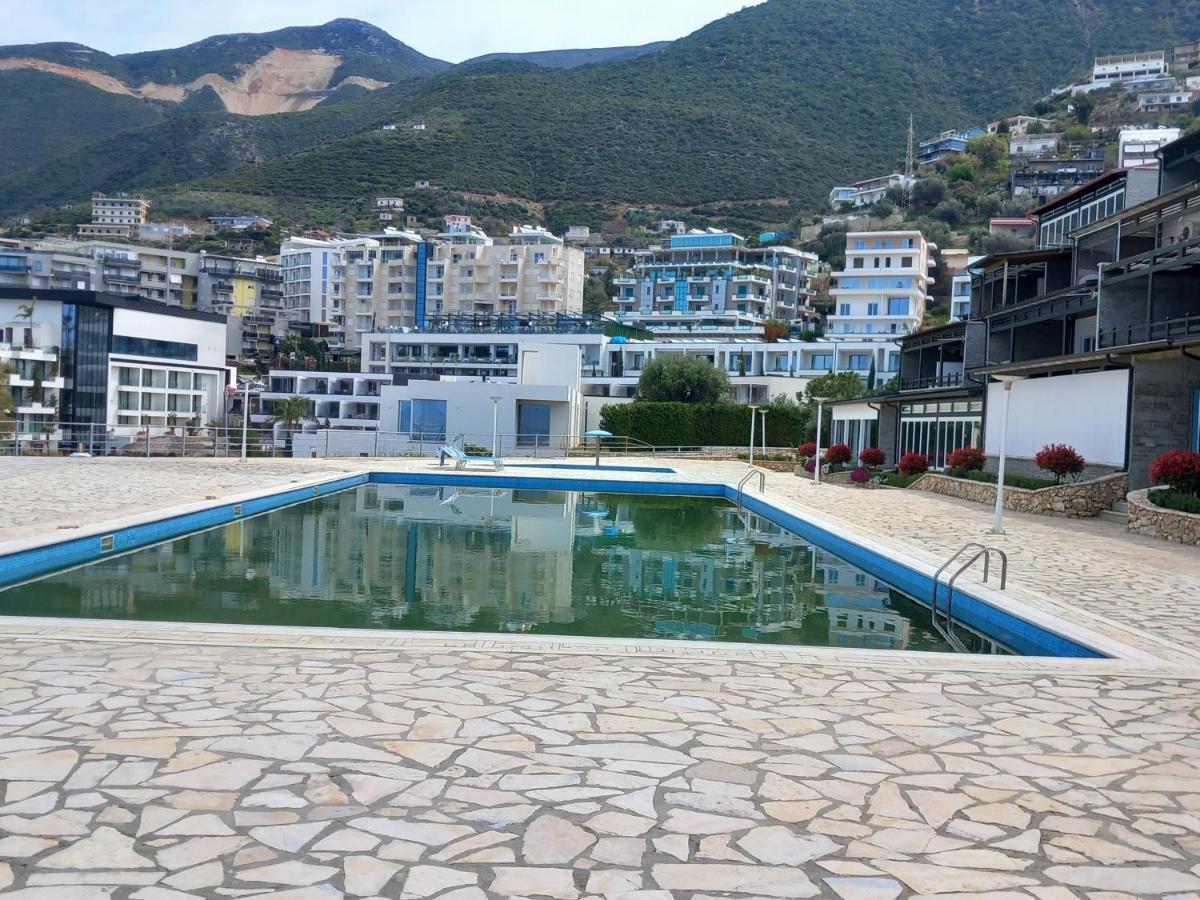 Home Aquamarine & Residence Vlorë Exterior foto